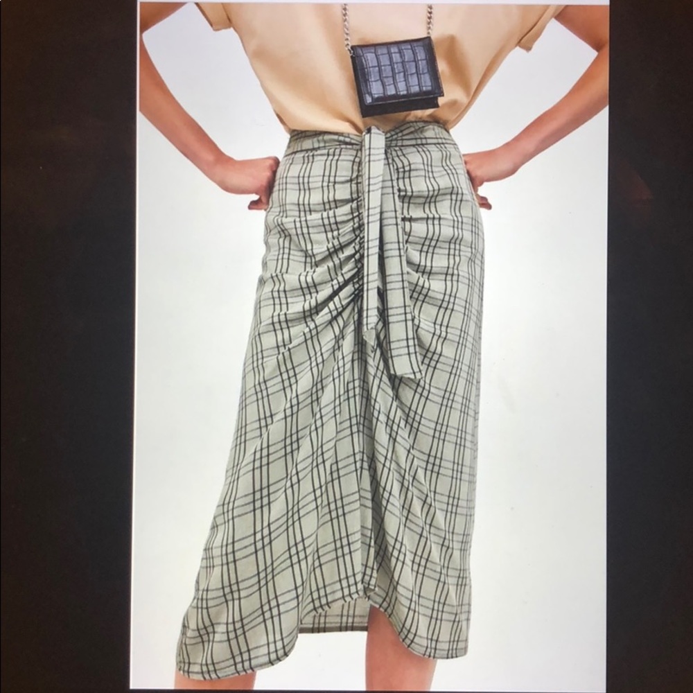 Zara Checked Skirt With Gathered Detail